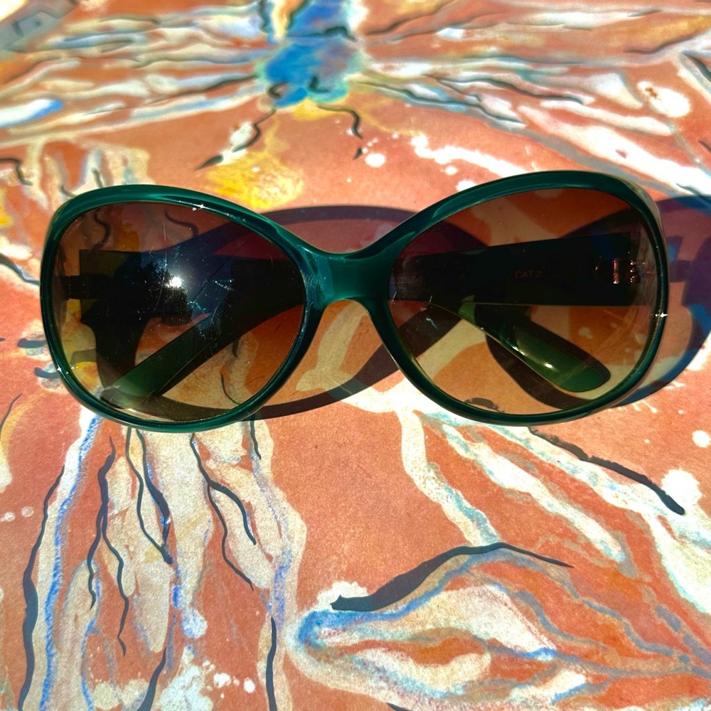 Rocawear Y2K Emerald Sunglasses
